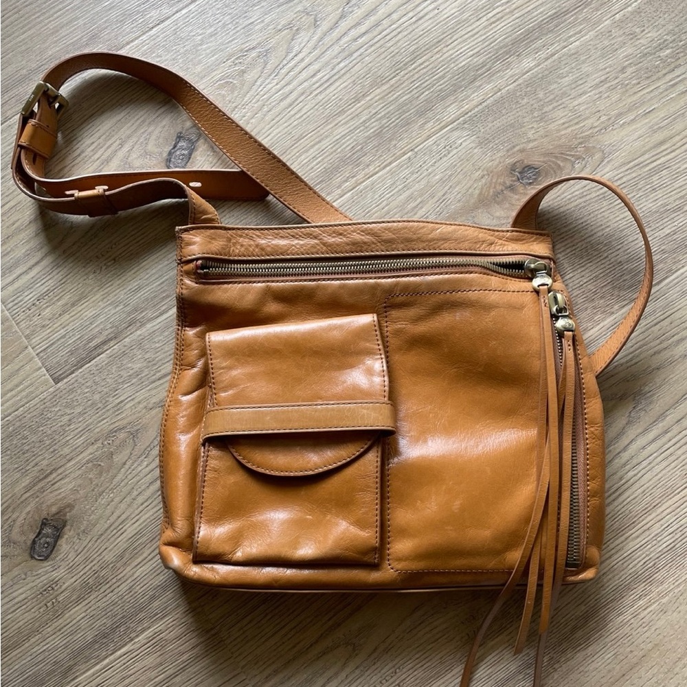 Tan Leather camel soft hobo international brand bag purse crossbody
